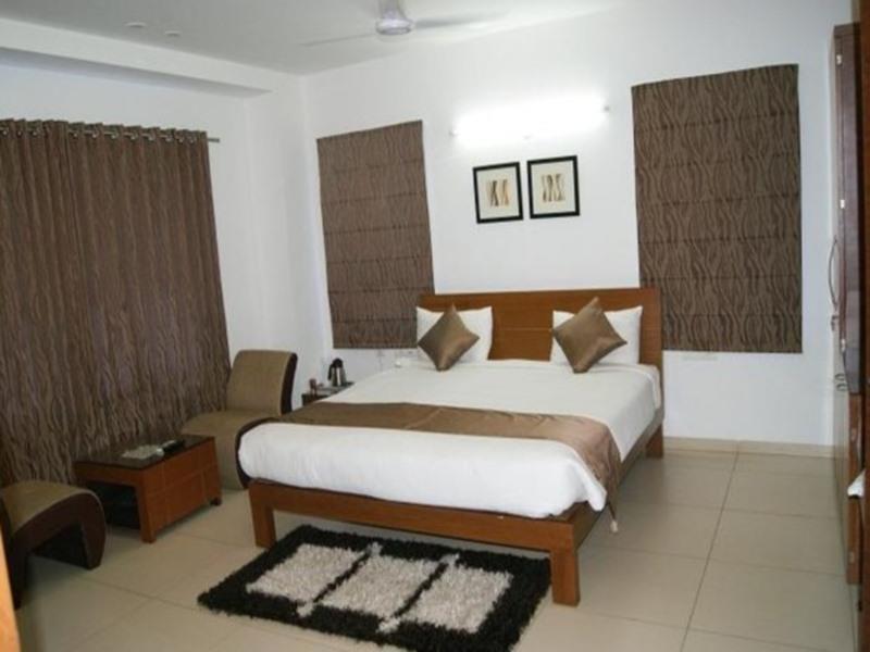 Oyo 14502 Hotel Hill View Guest House Hitech City Hyderabad Eksteriør bilde